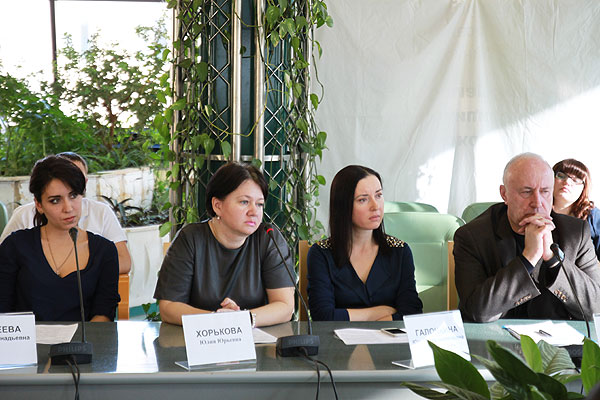 Круглый стол на тему "Деятельность благотворительных организаций на территории Самарской области"
