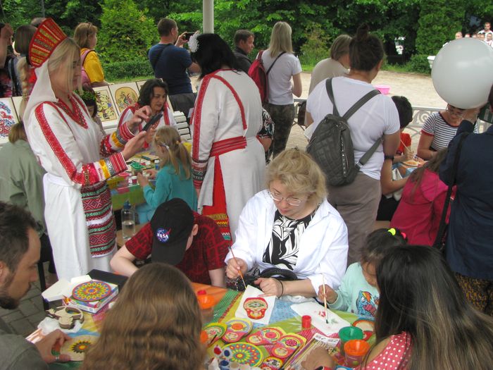 Фестиваль СМИ в Струковском саду