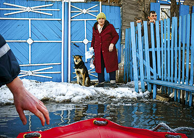 Михаил Денисов. Фото из серии «Наводнение в Яблоновом овраге»