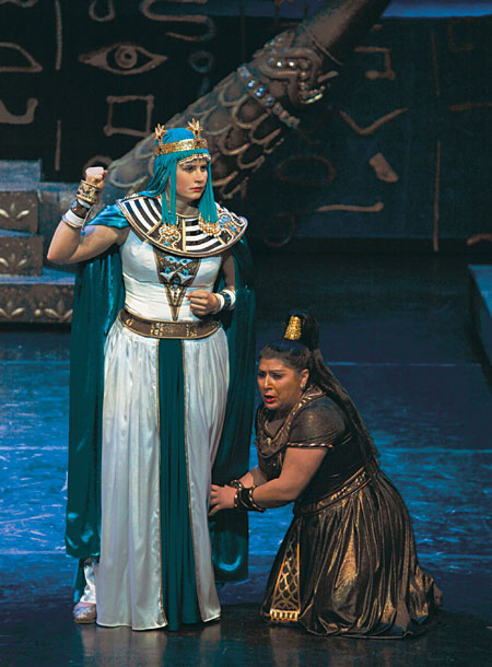 Анна Тонеева исполняет партию Амнерис в опере «Аида», САТОБ, 21 мая 2015 года